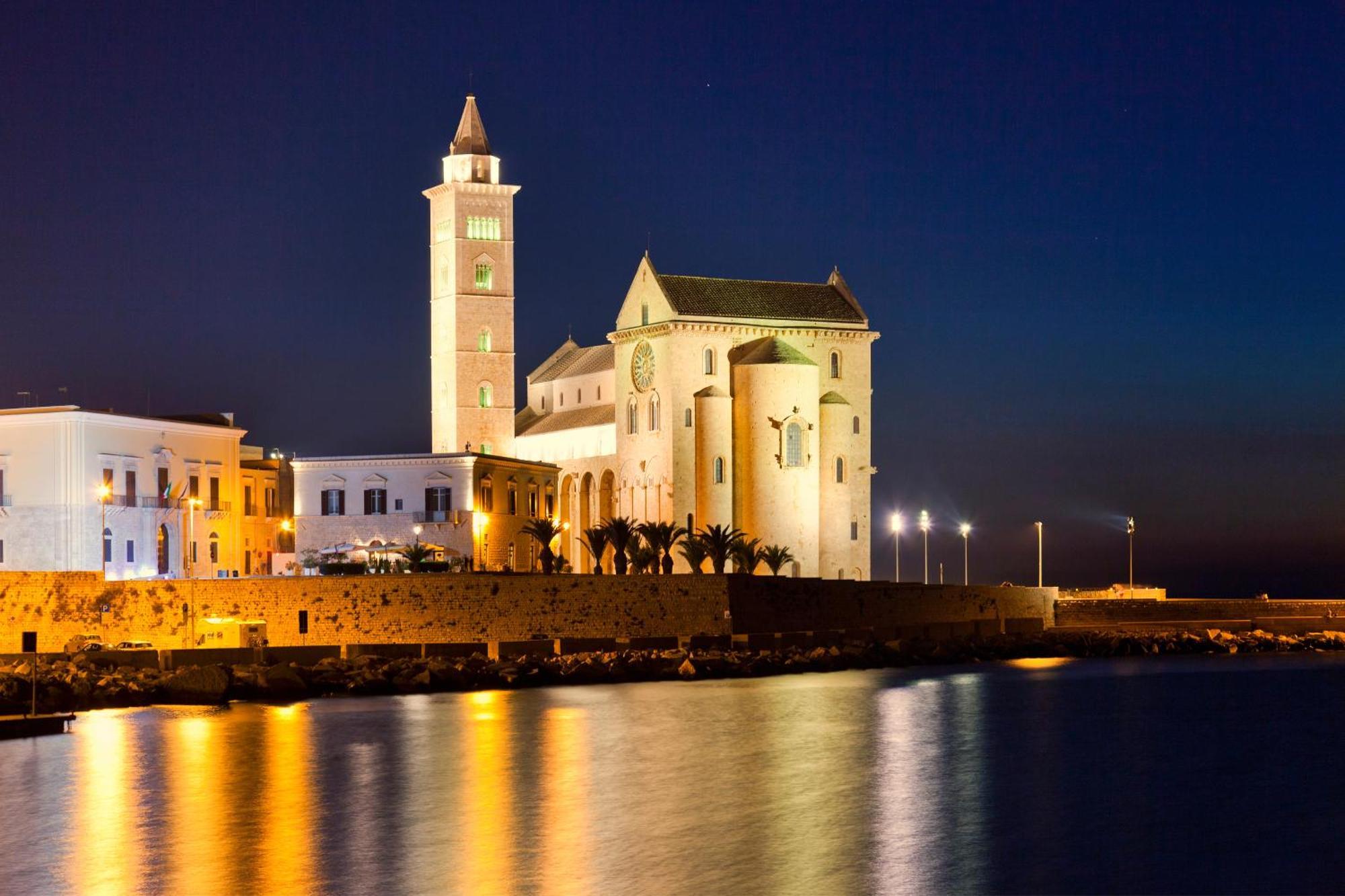 B&B Camera A Sud Mare' Trani Kültér fotó